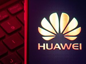 Supporting image for story: Huawei criticises latest US trade restrictions