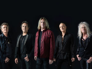 Supporting image for story: Def Leppard's Joe Elliott talks ahead of Birmingham show