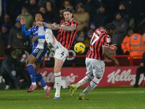 Supporting image for story: Walsall 1-2 Oldham - report: Saddlers drop to third with last-gasp defeat