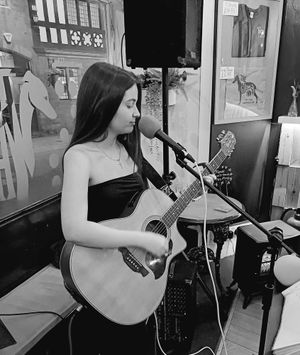 Evie Ranford delighting the patrons at The Whippett Inn Lichfield 