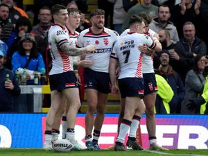 Supporting image for story: England complete series victory over Samoa with triumph at Headingley