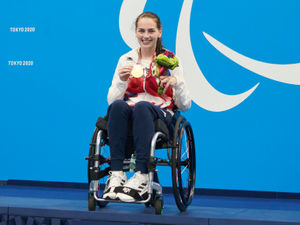 Supporting image for story: Golden moment makes it all worthwhile for Tully Kearney