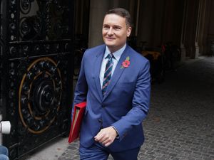 Supporting image for story: Streeting: Women treated like ‘alien species’ due to health inequalities