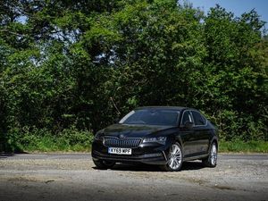 Supporting image for story: UK Drive: The Skoda Superb iV brings wafty frugality to the executive segment