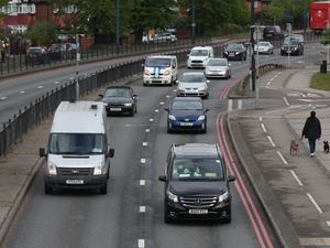 Supporting image for story: Spike in car crashes as lockdown rules ease