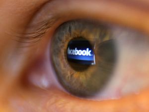 Supporting image for story: Facebook critics form rival oversight board over concerns of threat to democracy