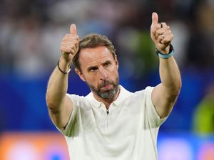 Supporting image for story: Gareth Southgate praises England for invoking spirit of 1966 after dramatic win