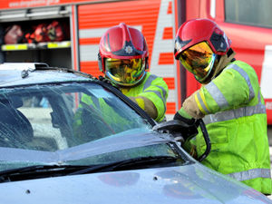 Supporting image for story: Two patients taken to hospital after RTC 