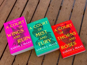 Supporting image for story: Sarah J Maas confirms release dates for new A Court Of Thorns And Roses books