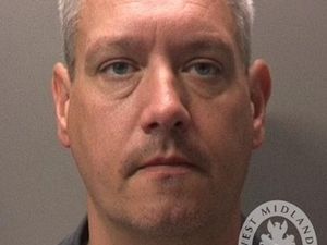 Supporting image for story: Ex-West Midlands Police officer Lee Bartram admits indecent images charges