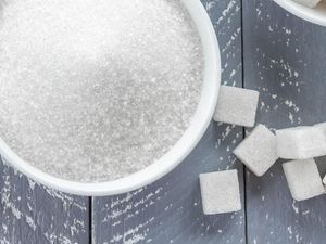 Supporting image for story: Men making themselves depressed by eating too much sugar, study suggests