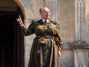Supporting image for story: Netflix offers first glimpse of Dame Emma Thompson as formidable Miss Trunchbull