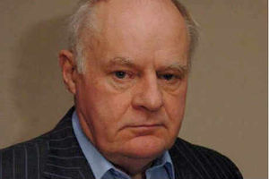 Des Parkinson