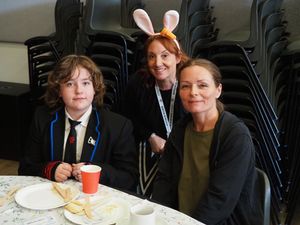 Esme James and mum, Samantha Allaway, with Emma Edge