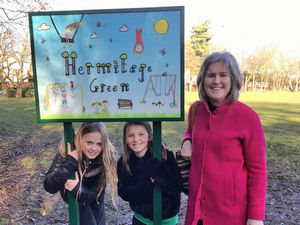 Supporting image for story: New signs unveiled as revamped Shrewsbury park is place 'to be proud of'