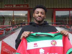 Supporting image for story: Devante Rodney will give Walsall 'threat and edge'