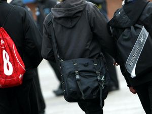 Supporting image for story: Serial coronavirus testing to be introduced in Welsh schools and colleges