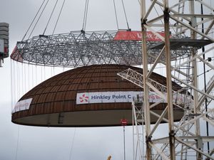 Supporting image for story: World’s largest crane ‘Big Carl’ lifts reactor dome into place at Hinkley Point C
