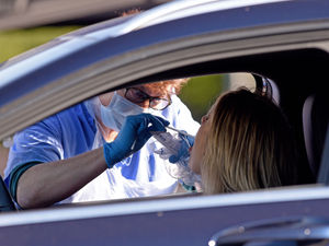Supporting image for story: Coronavirus: Testing begins at Wolverhampton's drive-thru centre