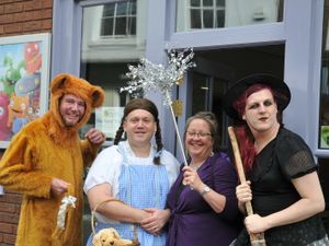 Supporting image for story: The Wizard of Oz screening proves a hit in Wellington