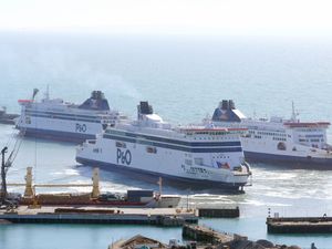 Supporting image for story: Fears of major job losses as P&O Ferries suspends sailings for several days