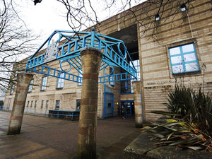 Supporting image for story: Sandwell father handed a suspended prison sentence after he hugged his baby 'too tight', fracturing three of its ribs