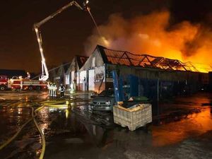 Supporting image for story: WATCH: Bilston blaze devastates industrial estate