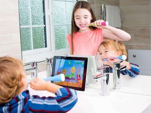 Supporting image for story: This electric toothbrush uses games to encourage kids to brush their teeth