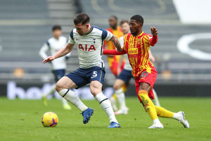Pierre-Emile Hojbjerg of Tottenham Hotspur and Ainsley Maitland-Niles of West Bromwich Albion. (AMA)
