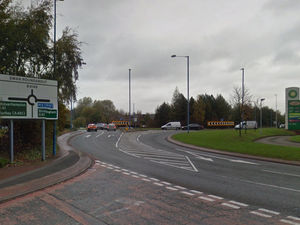 Supporting image for story: Traffic chaos on way as Swan roundabout shuts
