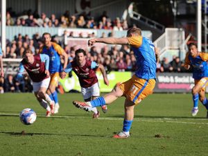Supporting image for story: Anthony Scully full of praise for spot-on decision from Shrewsbury Town colleague