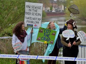 Supporting image for story: Shrewsbury river clean-up campaigners join day of action