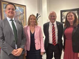 Supporting image for story: MP meets minister as plans for new Shrewsbury rail services remain on track