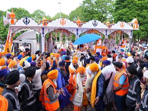 Supporting image for story: Watch: A day to celebrate the Sikh faith as communities parade together