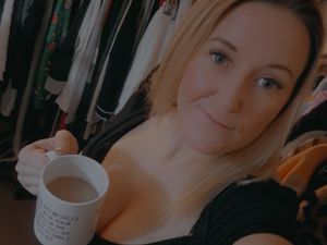 Supporting image for story: 'Our lounge looks like a T K Maxx' - Stourbridge mum-of-three turns preloved clothes into £43k family business