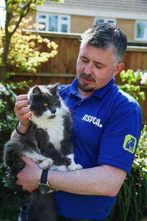 Berlioz with RSPCA animal rescuer Jonny