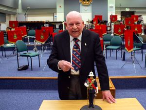 Supporting image for story: Royal Marine musician donates rare statue to inspire future generations