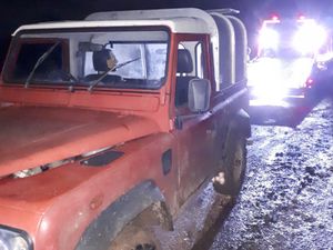 Supporting image for story: Police helicopter scrambled as stolen Land Rover abandoned near Newport