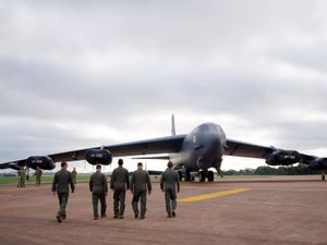 Supporting image for story: Fact check: Fake ‘captured US forces’ images – and is Cyprus in Nato?