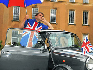 Supporting image for story: Rainfall forces British Mini Day motor festival off road