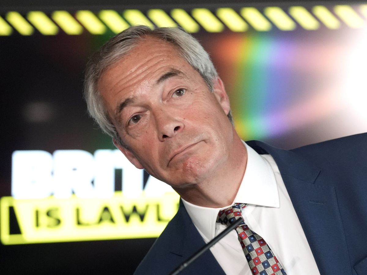 Farage says Reform UK would carry out ‘mass deportation’ of small boat arrivals