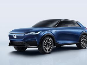Supporting image for story: New Honda SUV e:concept previews new electric model