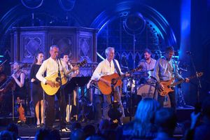 Supporting image for story: Status Quo to play Wolverhampton