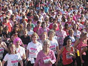 Supporting image for story: Race is on for 13,500 women