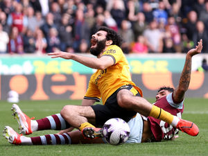 Supporting image for story: Nottingham Forest v Wolves: Who's out and who's a doubt