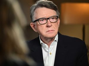 Supporting image for story: Lord Mandelson apologises to victims of Jeffrey Epstein