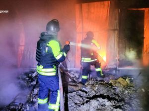 Supporting image for story: Russia and Ukraine fire drones, missiles and bombs as Zelensky seeks help at UN