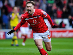 Supporting image for story: Rotherham pull out of race to sign Tom Bradshaw