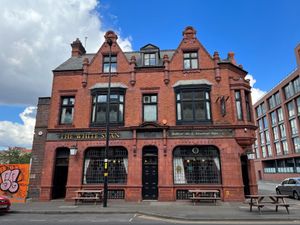 Supporting image for story: Listed Victorian pub goes on the market for £650,000