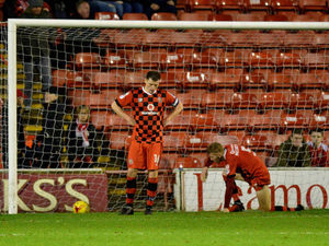 Supporting image for story: Walsall 1 Oldham 3 - Match highlights